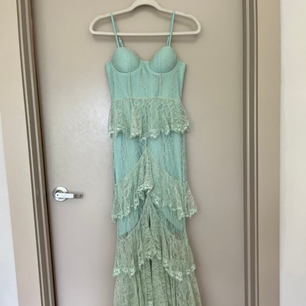MAJORELLE Zelda Fitz Gown in Light Green - Picture 2 of 5